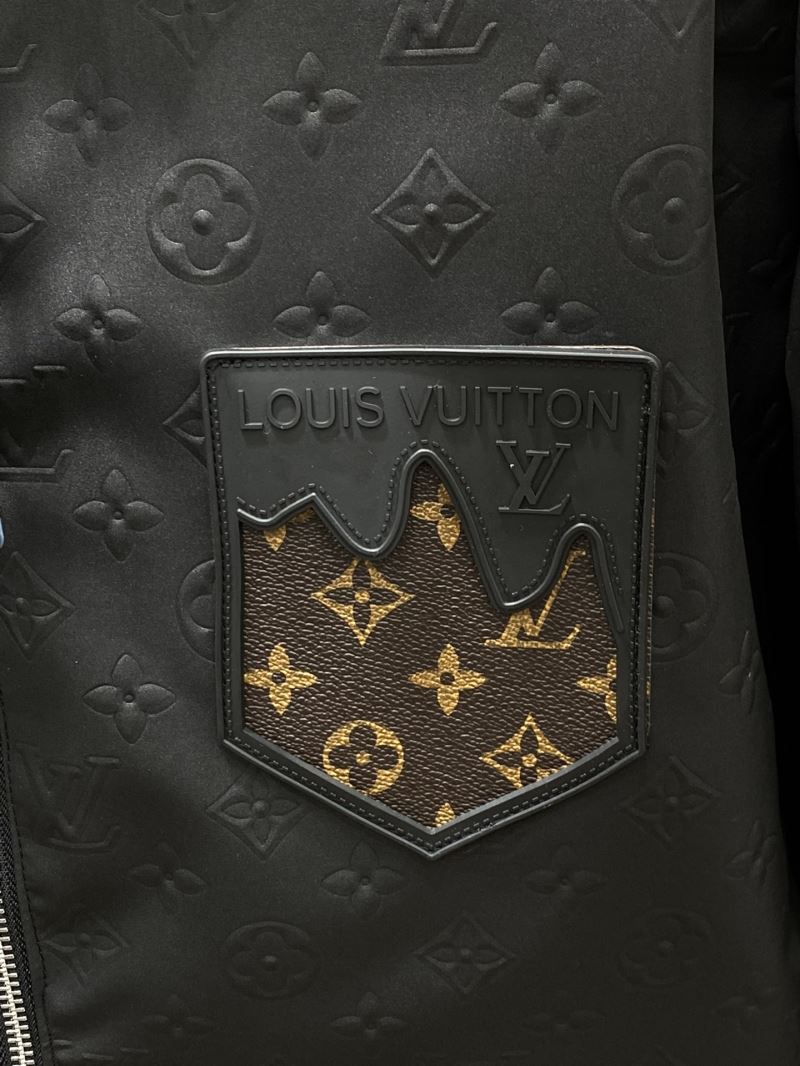 Louis Vuitton Outwear